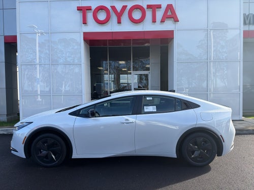 2026 Toyota Prius LE