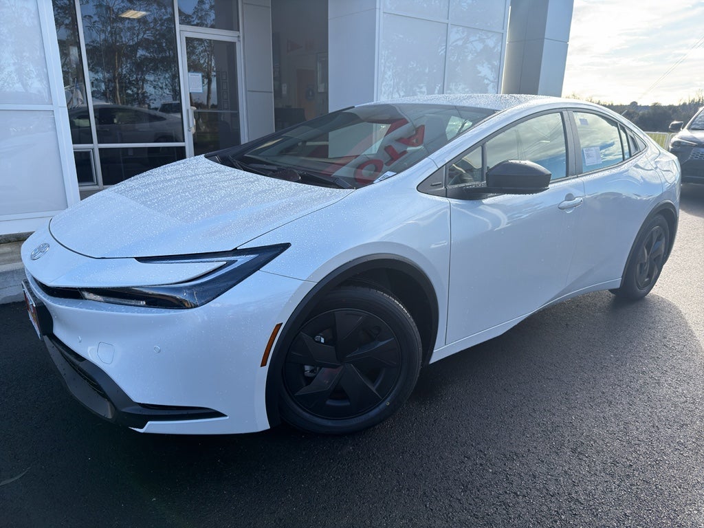 2026 Toyota Prius LE