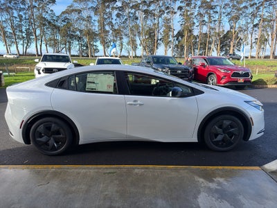 2026 Toyota Prius LE