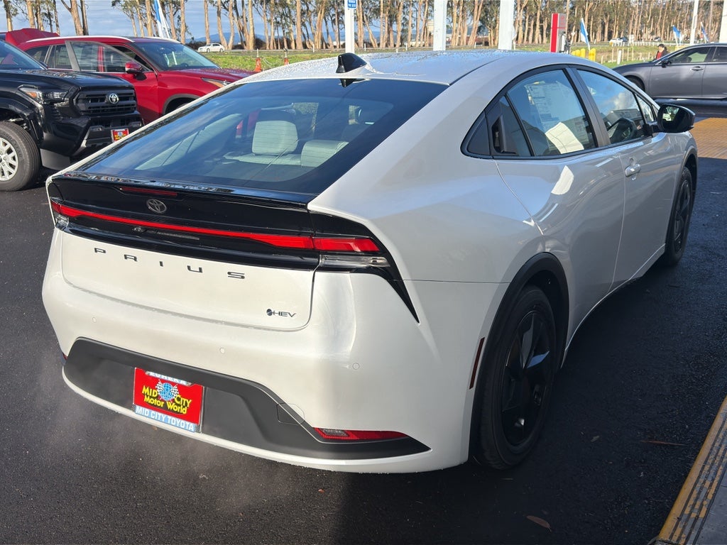 2026 Toyota Prius LE