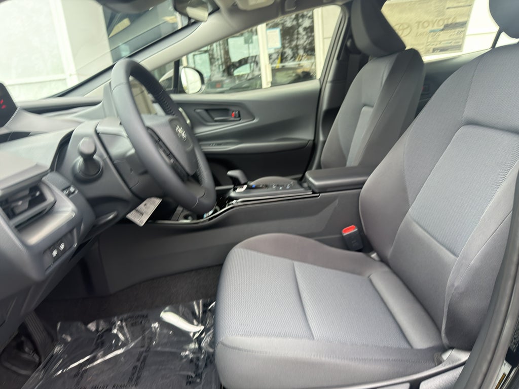 2027 Toyota Prius LE