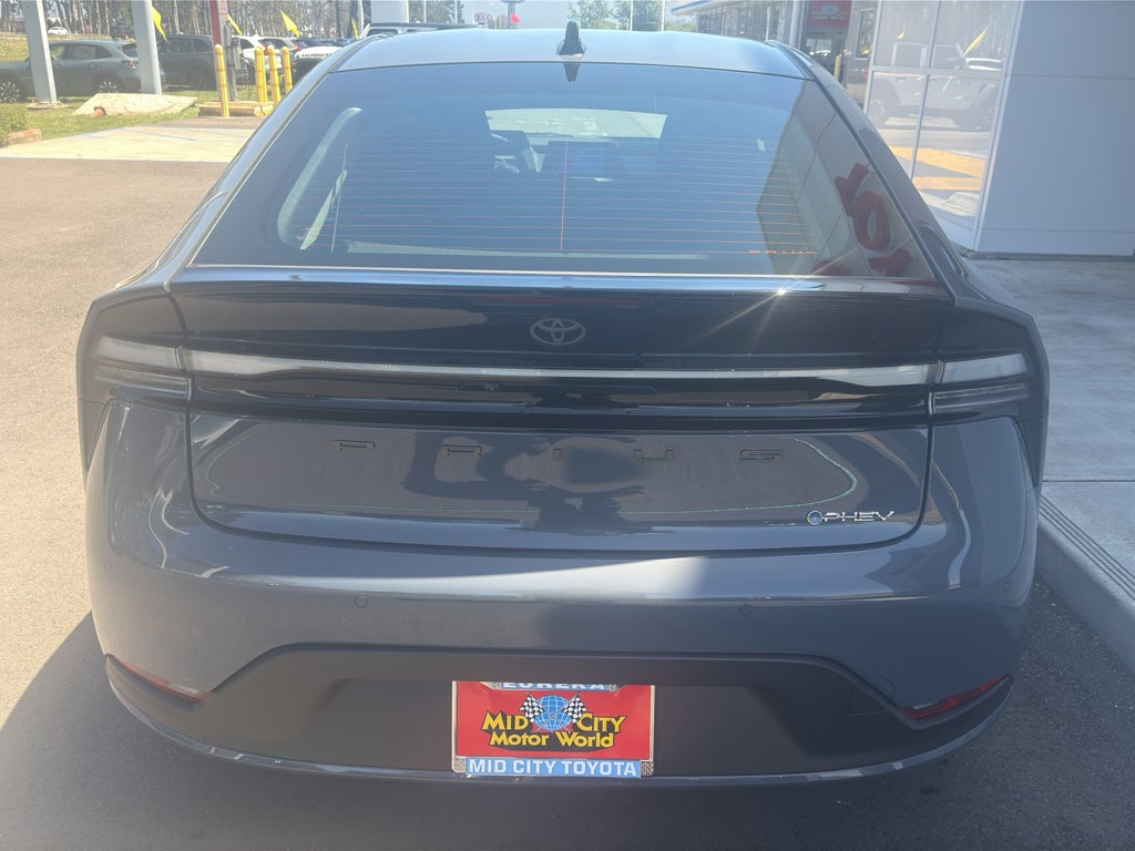 2026 Toyota Prius Plug-in Hybrid SE