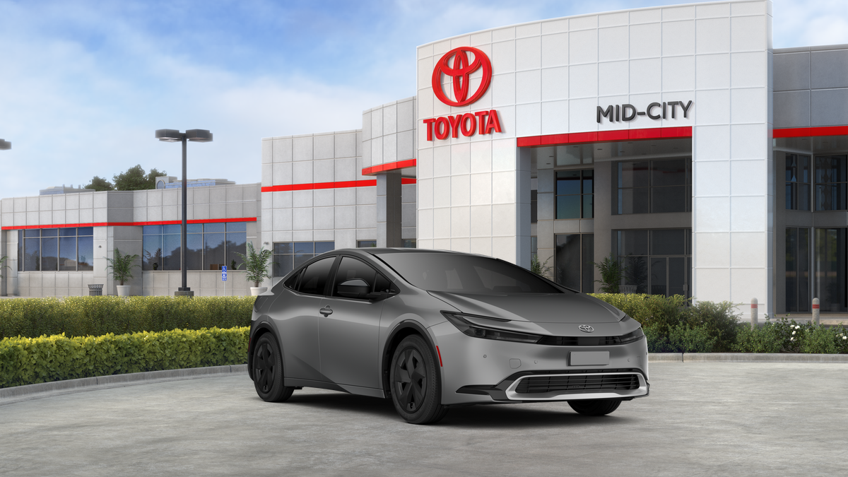 2027 Toyota Prius Plug-in Hybrid SE