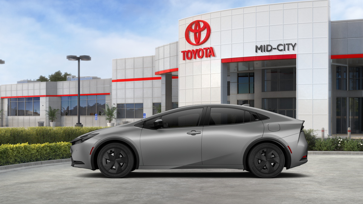 2027 Toyota Prius Plug-in Hybrid SE
