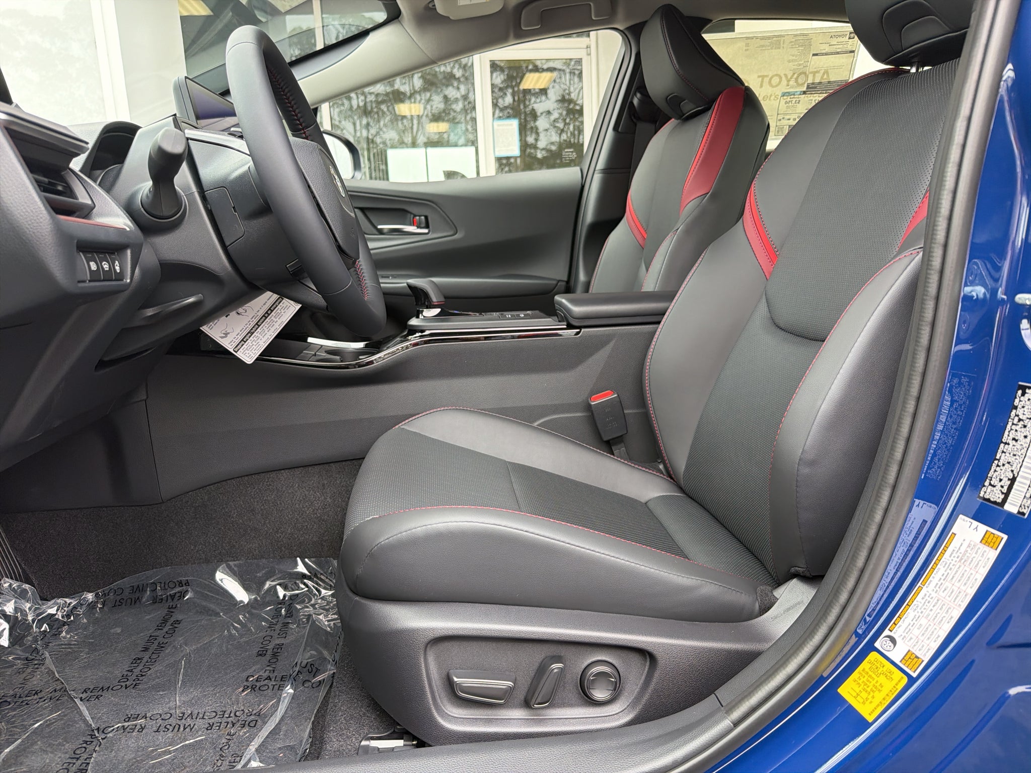 2027 Toyota Prius Plug-in Hybrid XSE Premium