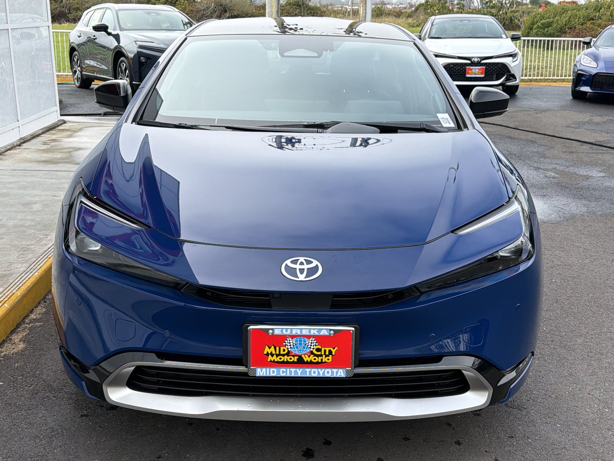 2027 Toyota Prius Plug-in Hybrid XSE Premium