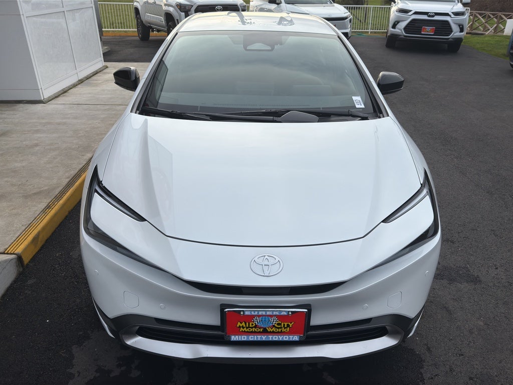 2026 Toyota Prius Plug-in Hybrid SE