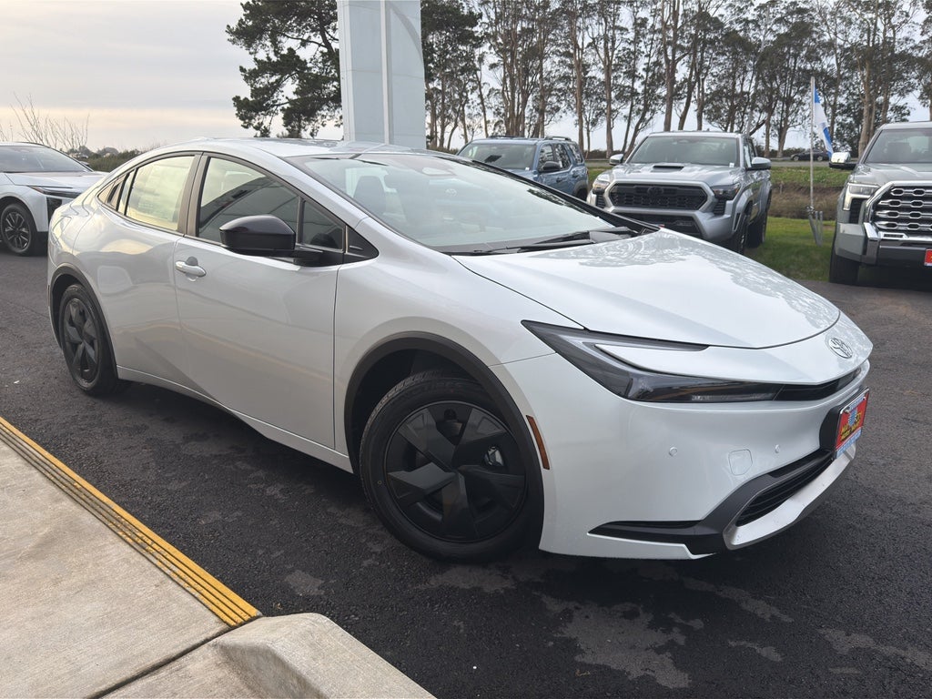 2026 Toyota Prius Plug-in Hybrid SE
