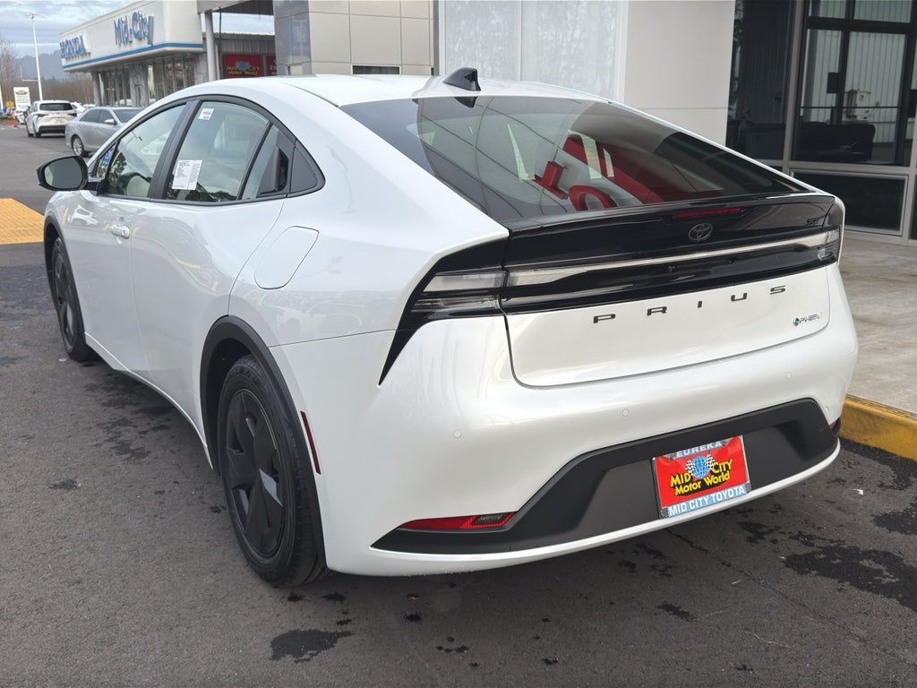 2026 Toyota Prius Plug-in Hybrid SE