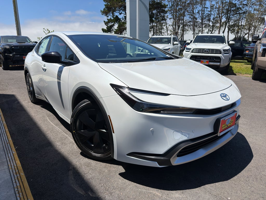 2026 Toyota Prius Plug-in Hybrid SE