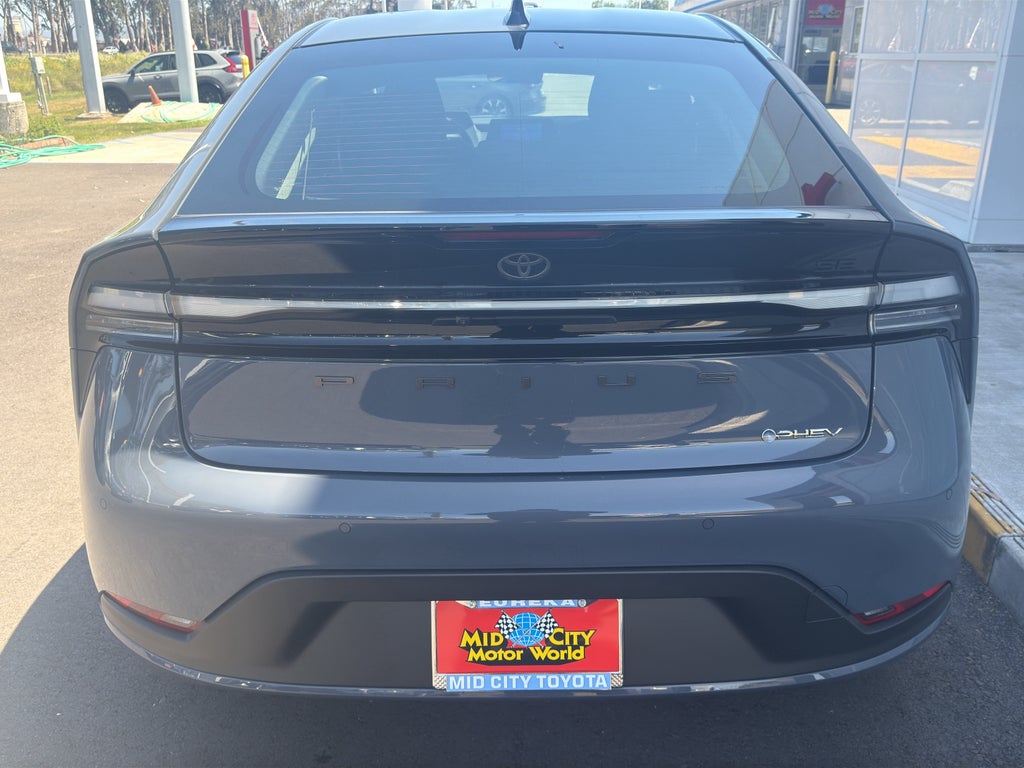 2026 Toyota Prius Plug-in Hybrid SE