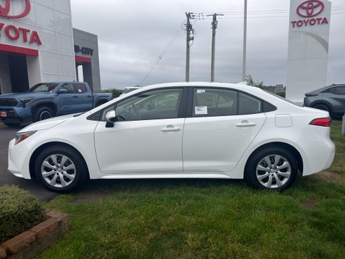 2026 Toyota Corolla LE