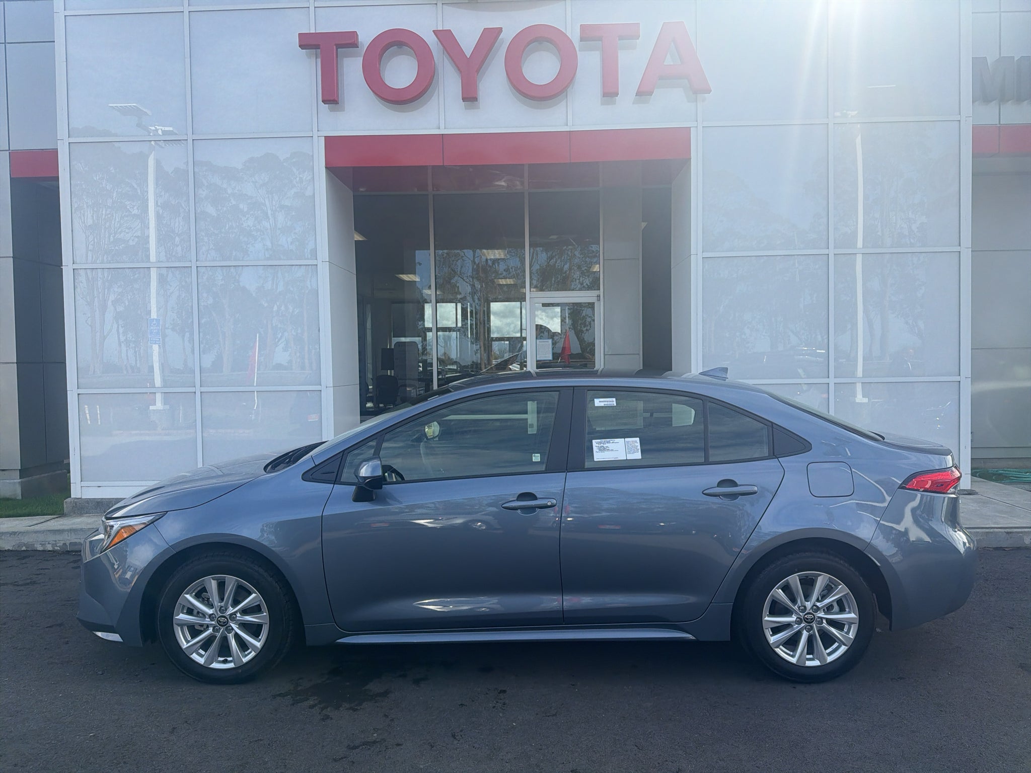 2027 Toyota Corolla Hybrid Hybrid LE