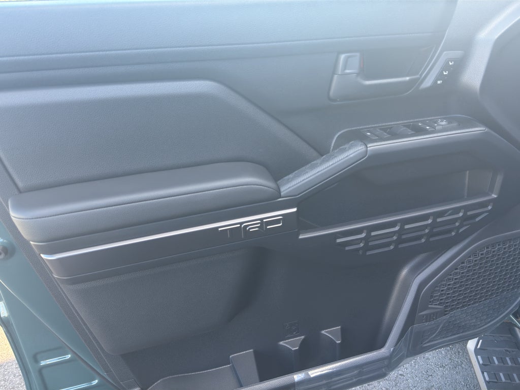 2026 Toyota 4Runner i-FORCE MAX TRD Off-Road Premium i-FORCE MAX