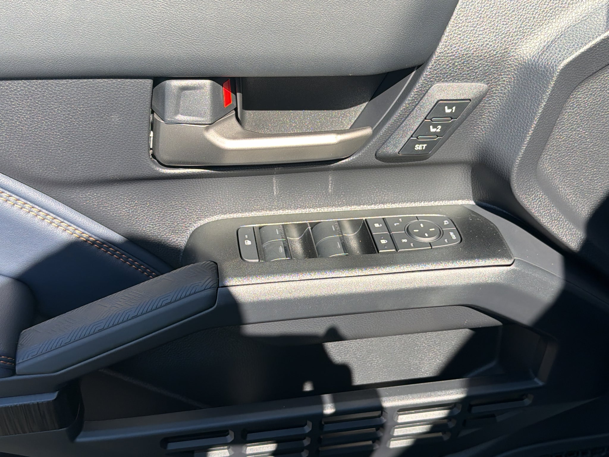2026 Toyota 4Runner i-FORCE MAX Platinum