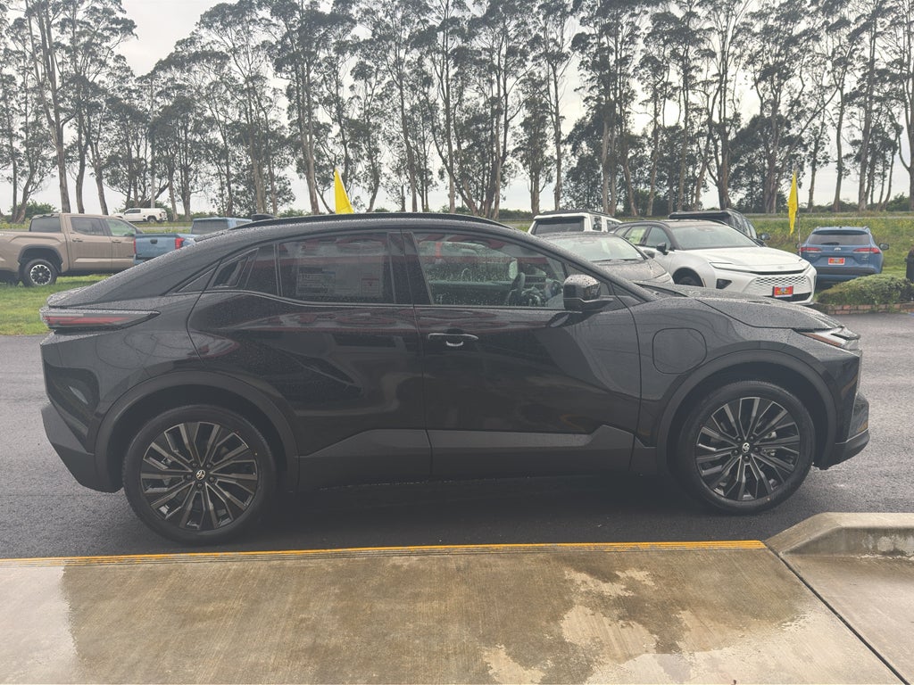 2026 Toyota C-HR XSE