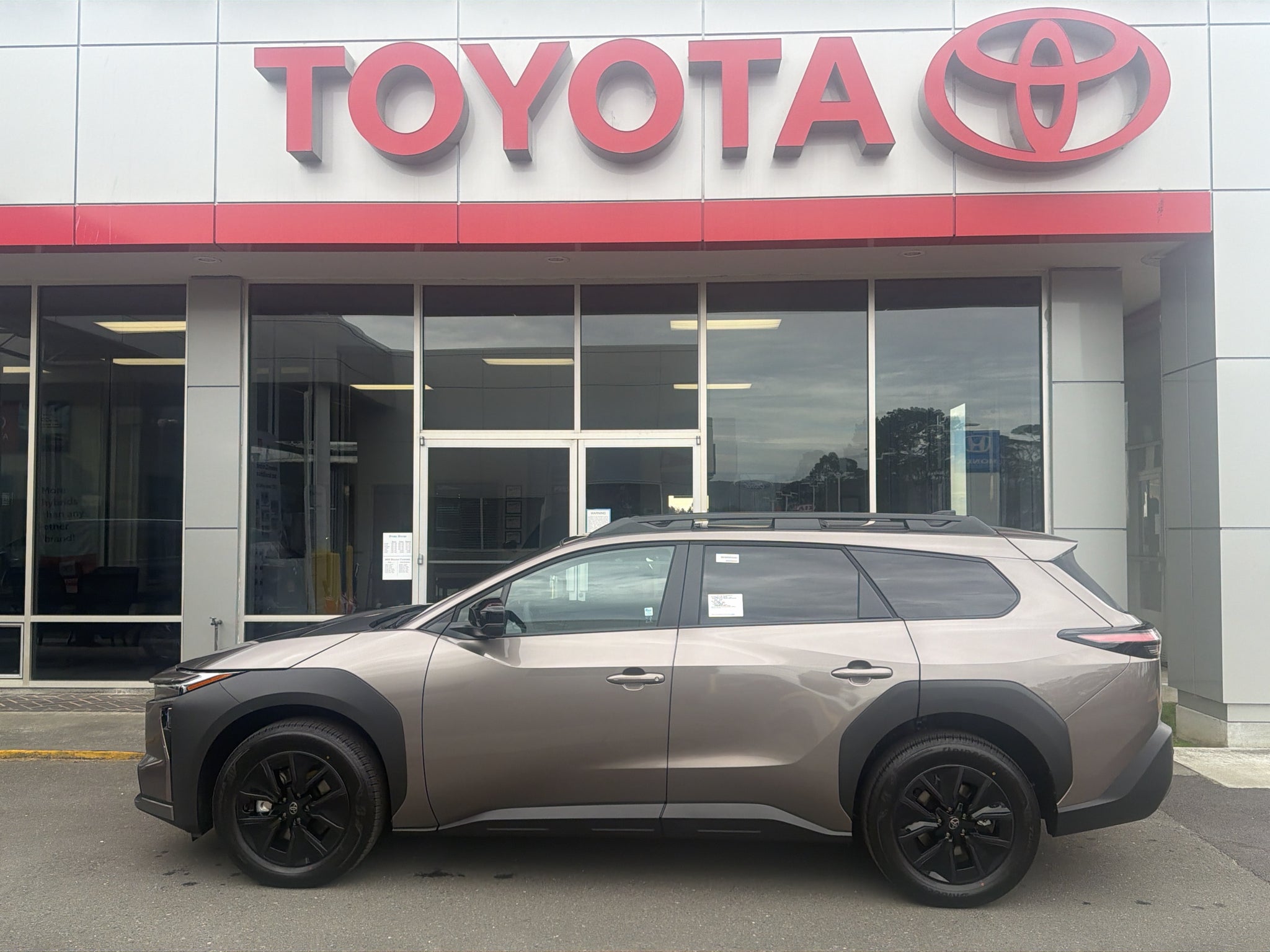 2027 Toyota bZ Woodland Premium