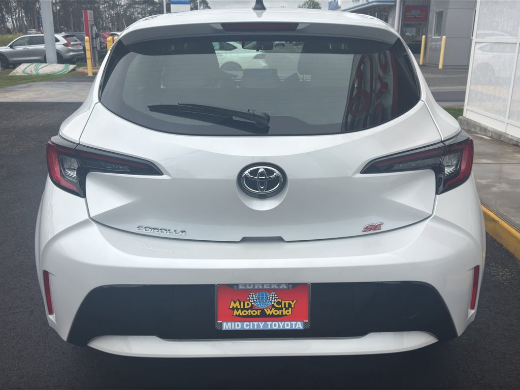 2026 Toyota Corolla Hatchback SE