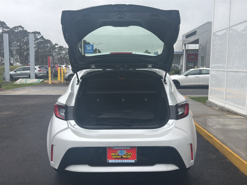 2026 Toyota Corolla Hatchback SE