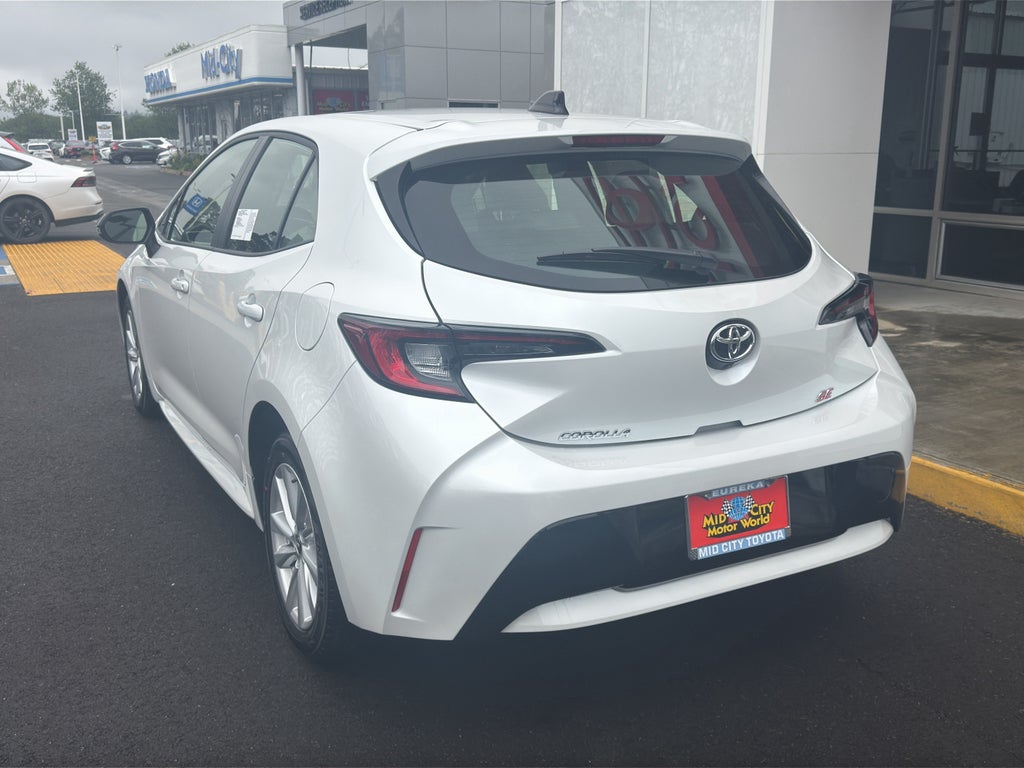 2026 Toyota Corolla Hatchback SE