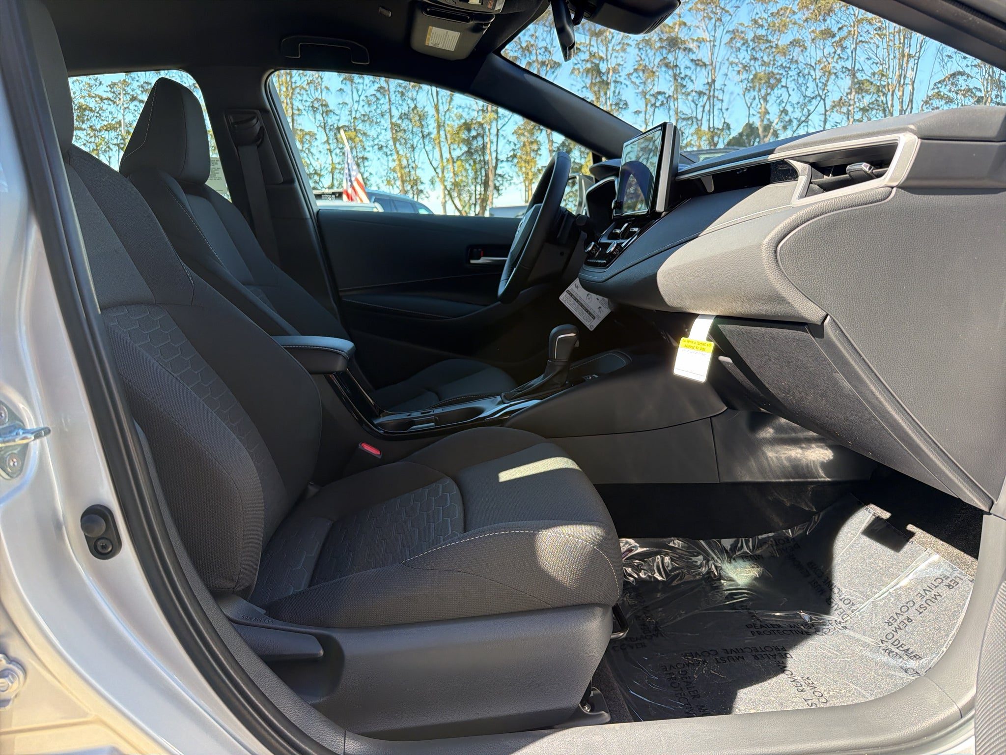 2027 Toyota Corolla Hatchback SE