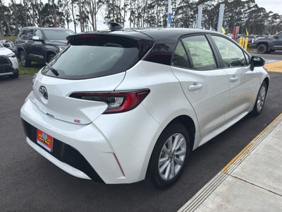 2027 Toyota Corolla Hatchback SE