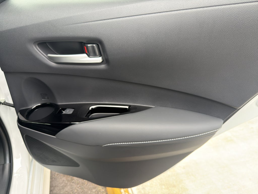 2027 Toyota Corolla Hatchback SE