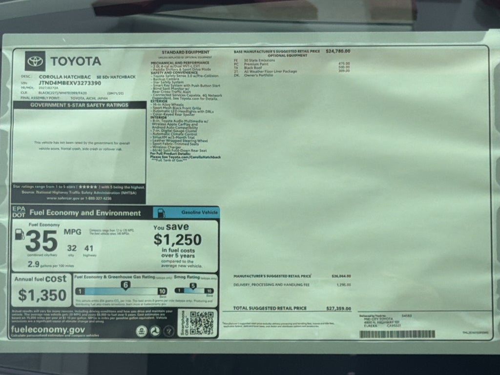 2027 Toyota Corolla Hatchback SE